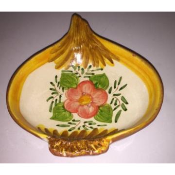1960s Olaria Jose Cartaxo Portugal Pottery Hand Painted Onion or Garlic Bowl