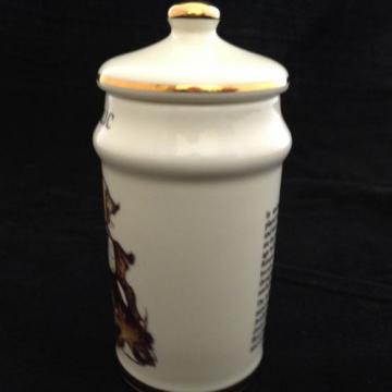 Vintage M J Hummel Garlic Spice Jar 1987 Porcelain Gold Trim
