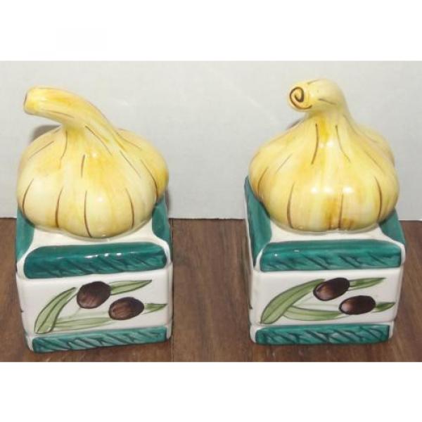 Garlic Bulb on Olive Box Salt &amp; Pepper Shaker Set 4 1/4&#034; tall #2 image