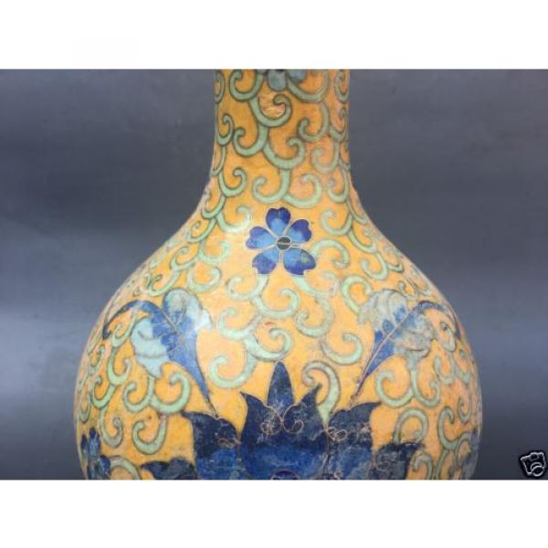 Beautiful Chinese porcelain. Pinch silk flower grain lines garlic bottles #4 image