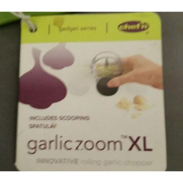 Garlic Zoom XL Chef&#039;n Rolling Garlic Chopper with Scooping Spatula New #2 image