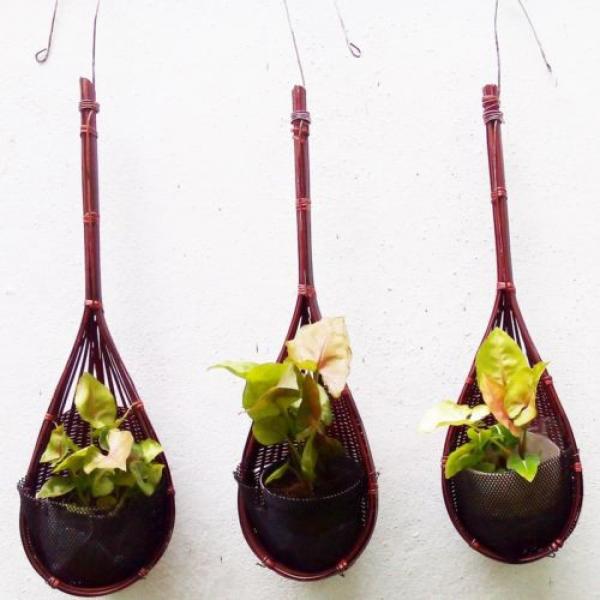 3 HANGING BAMBOO BASKETS POT PLANT ORCHIDS BALCONY PATIO  KITCHEN GARLIC HOLDER #5 image