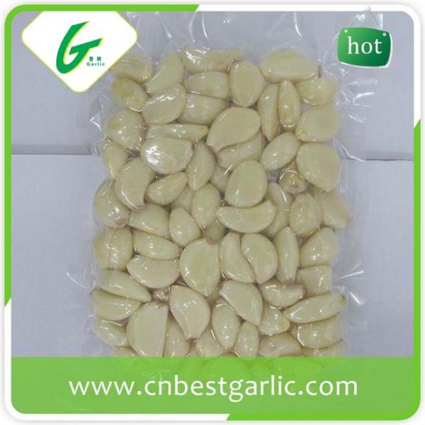 Vacuum packed fresh peeled garlic cloves #2 image