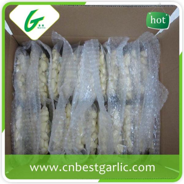 Vacuum packed fresh peeled garlic cloves #5 image