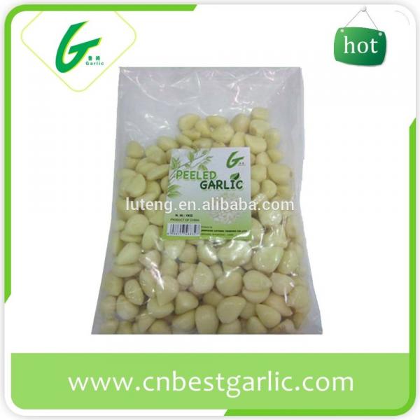 Peeled vacuum packed frozen garlic cloves #1 image