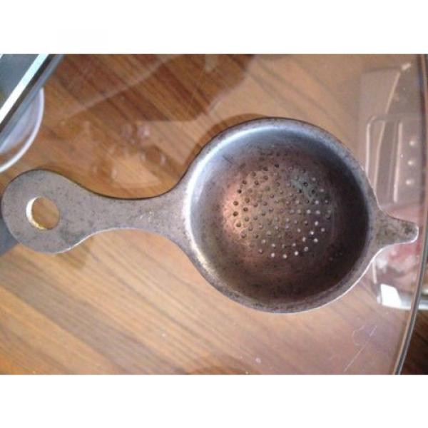 Kitchen-Strainers(3)-Sifter(1)-Garlic Press(1)-Vintage #2 image